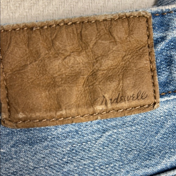 Classic Blue Wide-Leg Jeans - Picture 6 of 6